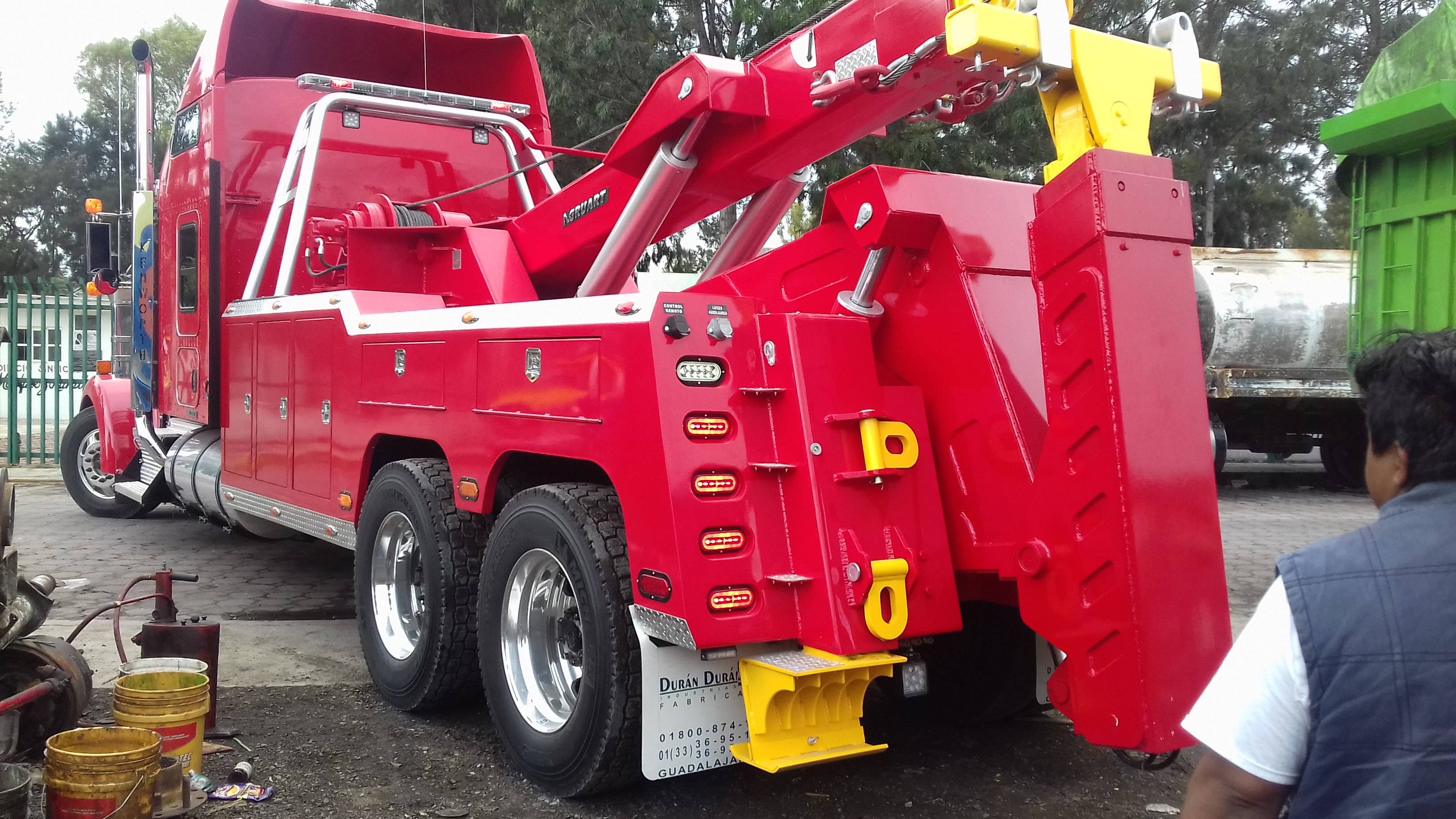 Grúas y Remolques Mtz – Grúa tipo D