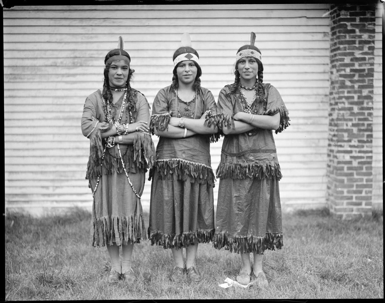 Mashpee Indians Cape Cod 1929 Leslie Jones collection Boston Public Library. No names are given,