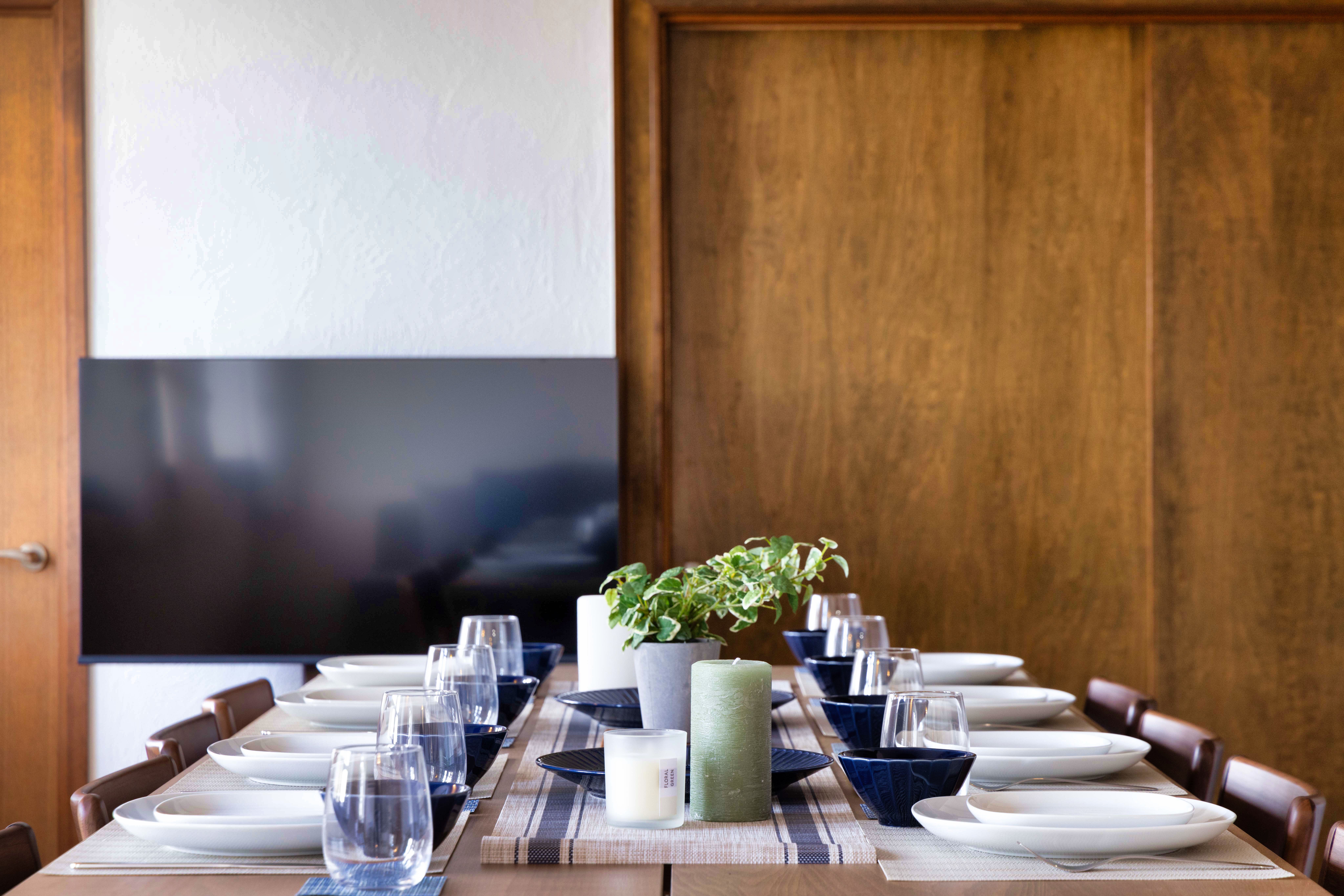 Dining Table Seats 8 with 3 Seats at the Bar