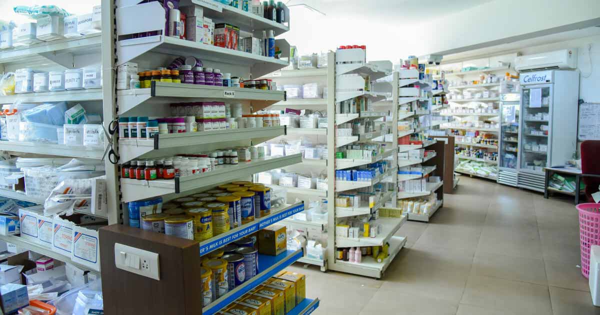 https://0201.nccdn.net/1_2/000/000/0d8/215/consideraciones-en-el-diseno-de-farmacias-dentro-de-hospitales.jpg