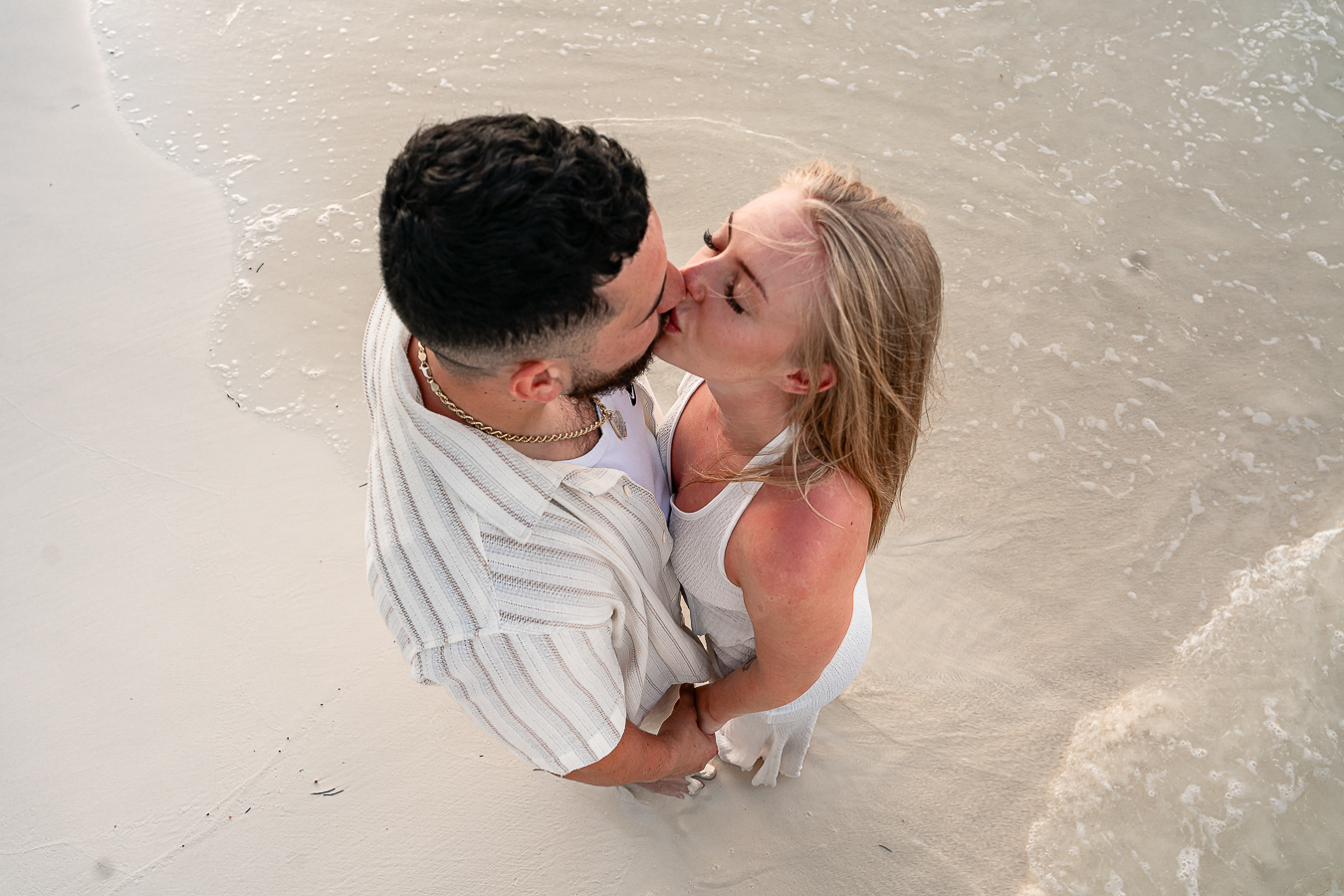 https://0201.nccdn.net/1_2/000/000/0d8/4d3/romantic-proposal-in-cancun-riu-cancun-allinclusive138.jpg.jpg
