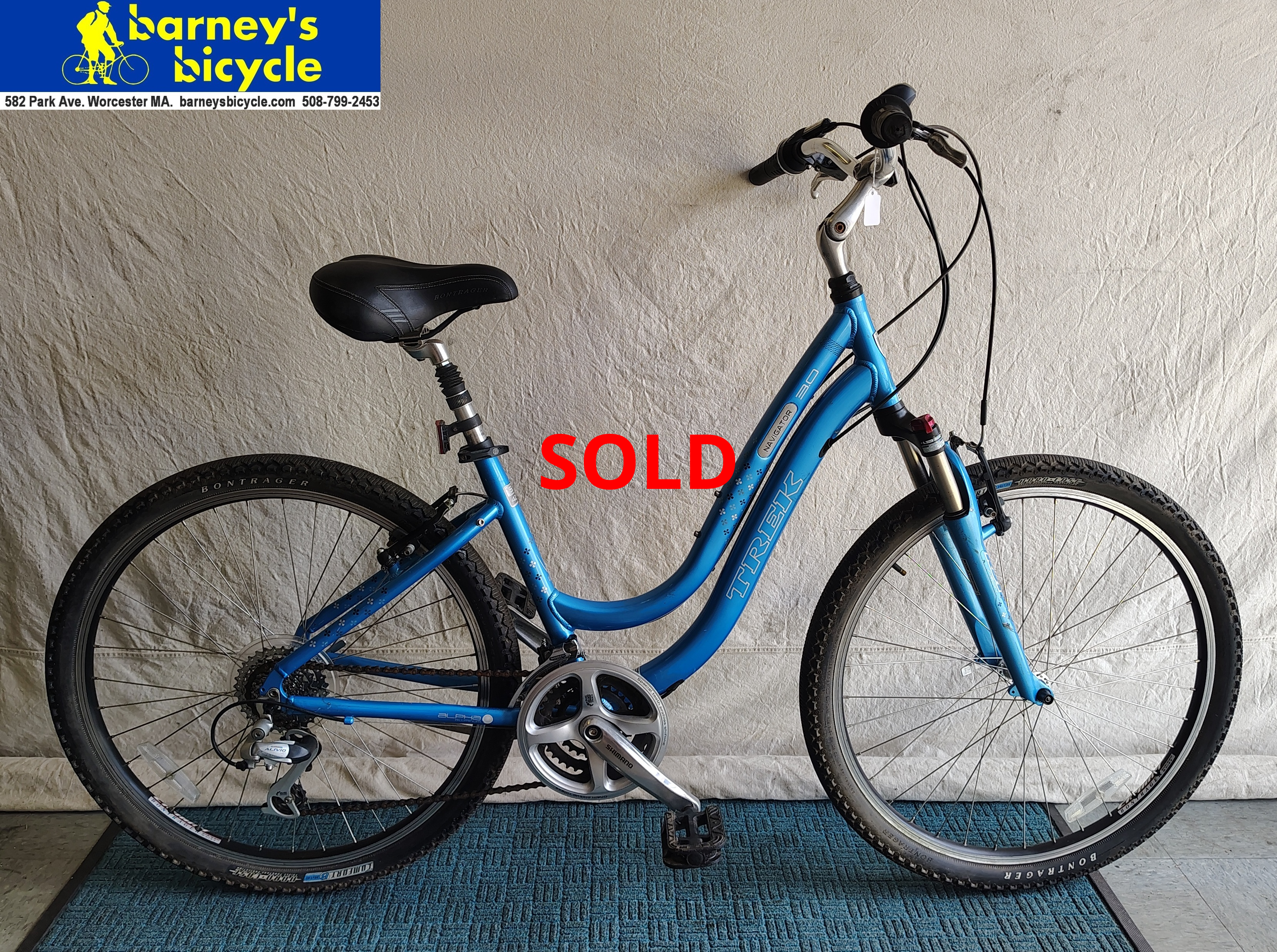 Trek Navigator 3.0 Step Thru
Frame Size: 16" SM/ Rider Height: 5'4-5'7
$419.00 (Professionally Tuned)