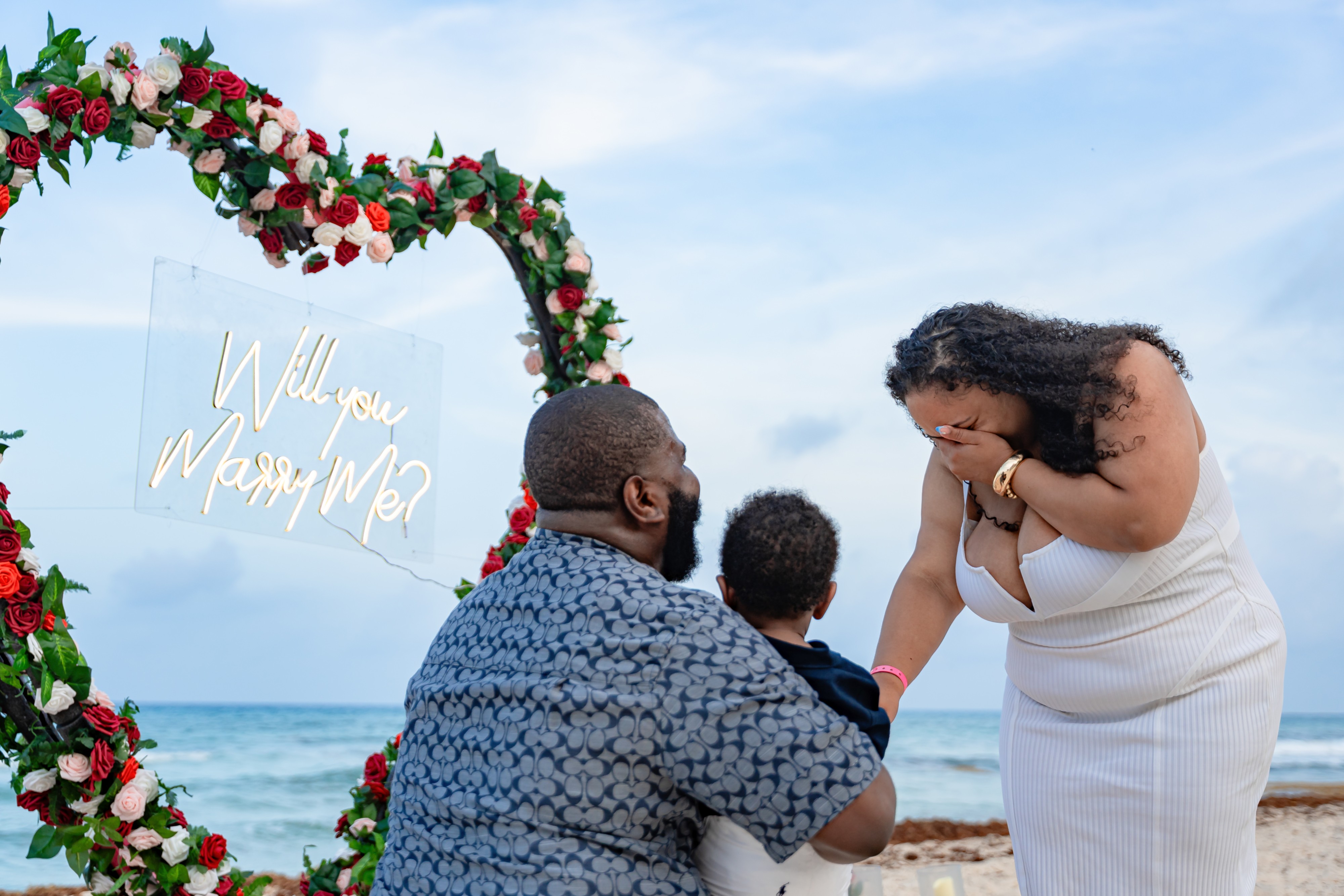 https://0201.nccdn.net/1_2/000/000/0da/18e/destination-proposal-photography16.jpg