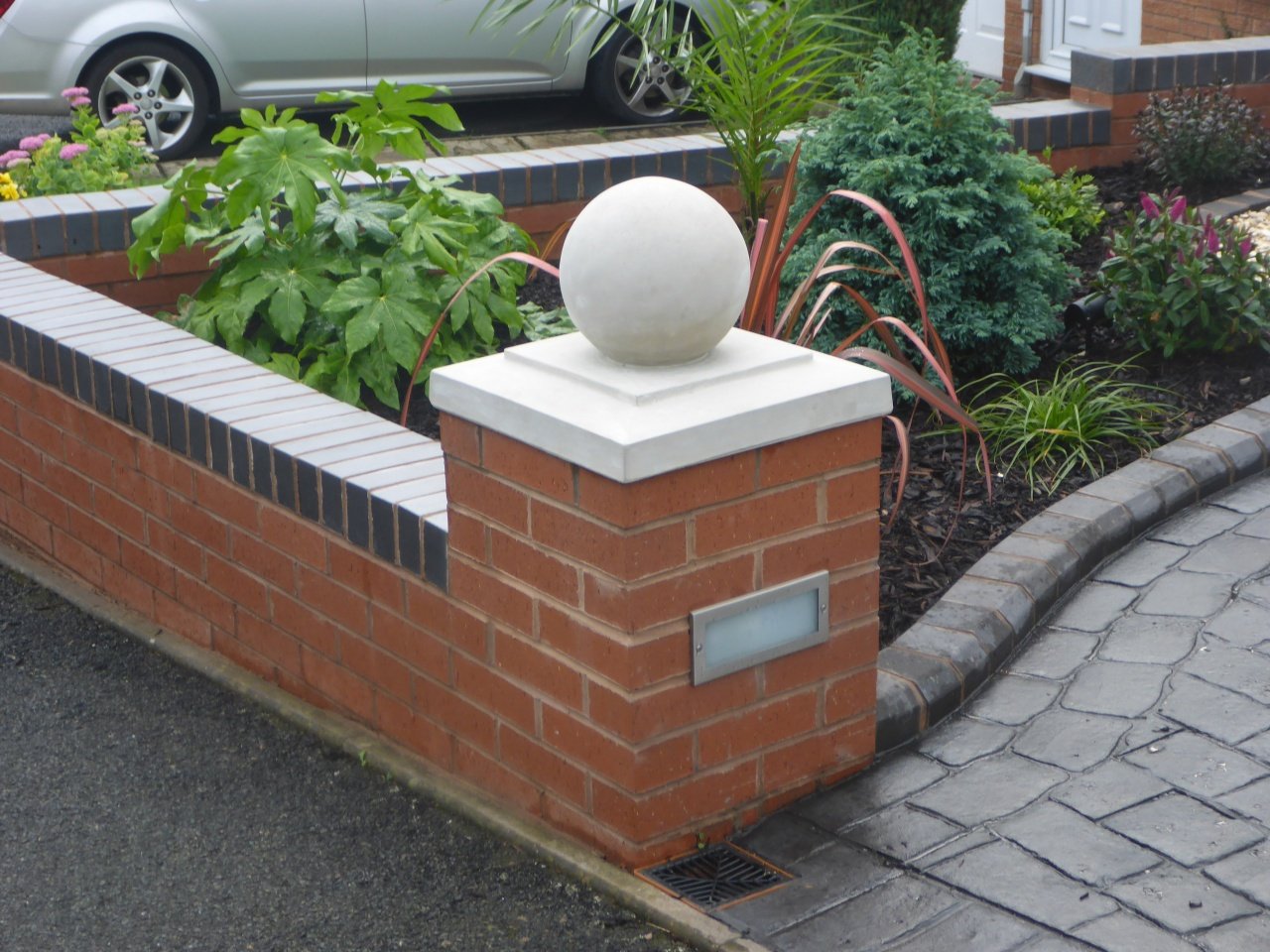 4 Sizes Available Buff Fluted Pier Cap Cast Stone With Ball Finial Portland/Buff 