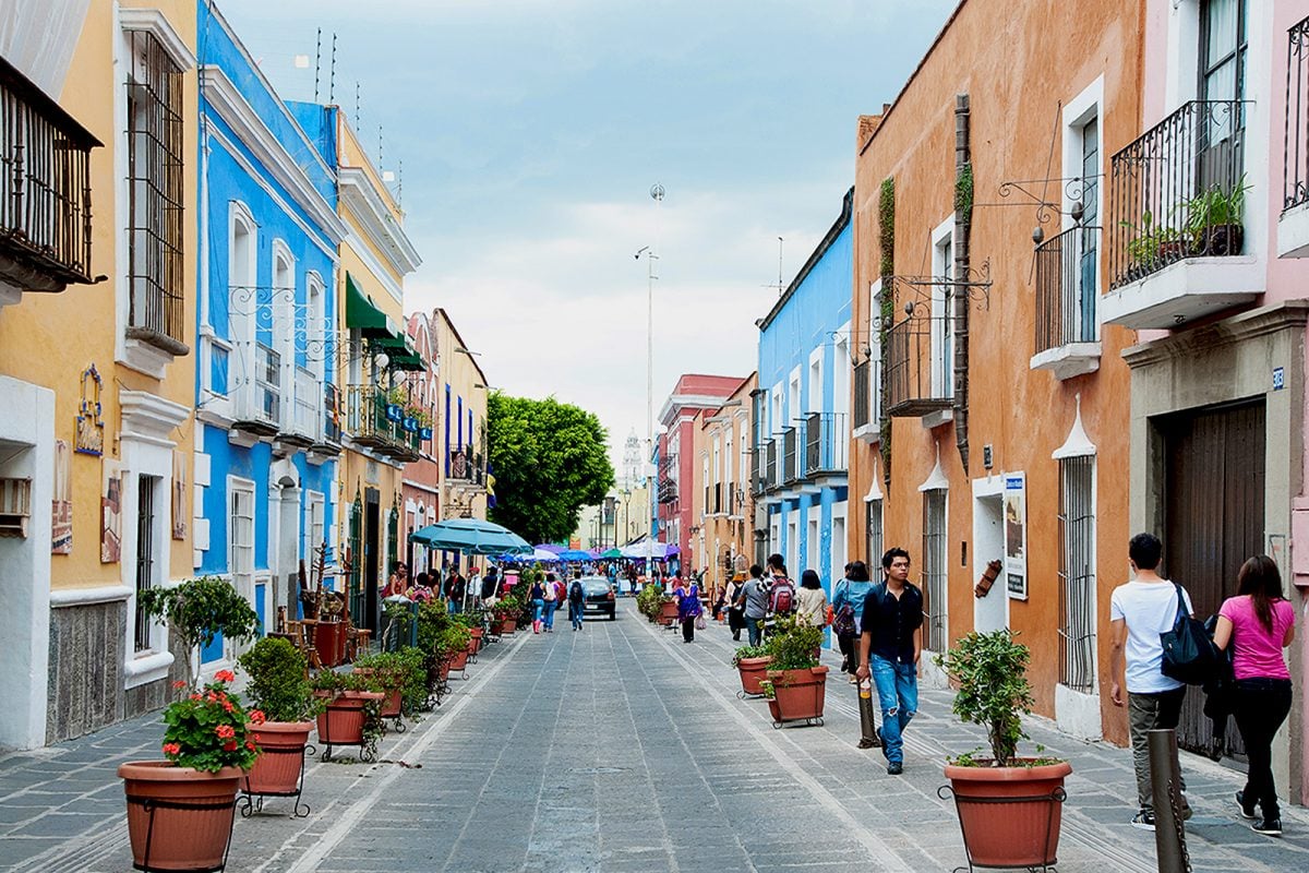https://0201.nccdn.net/1_2/000/000/0da/807/puebla_ciudad_entrada.jpg