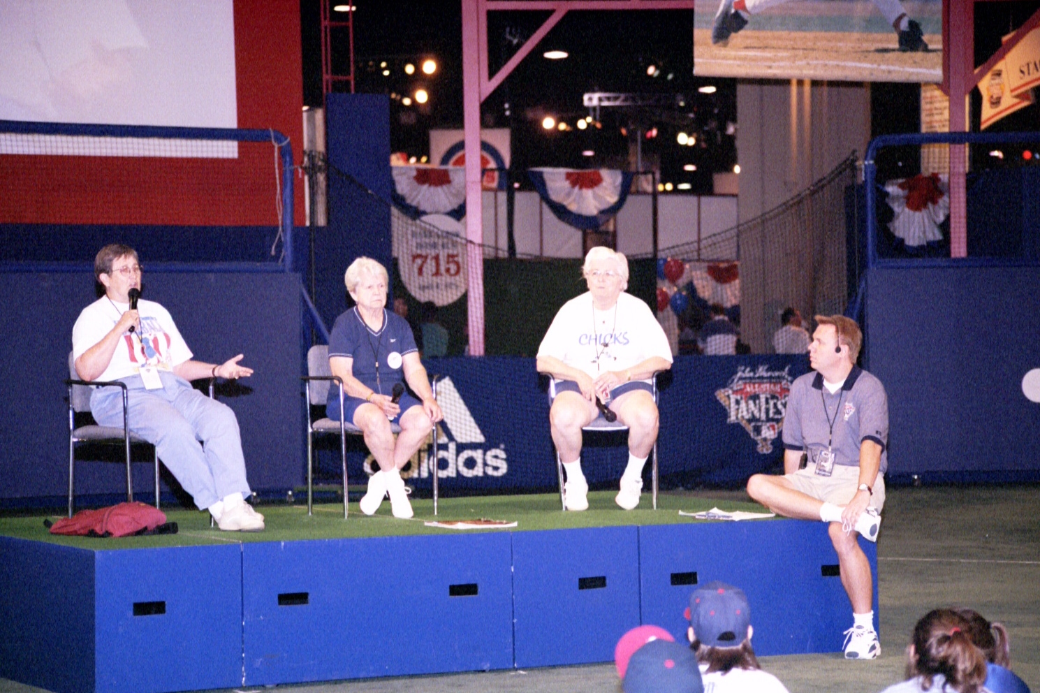 MLB All-Star Fan Fest 2000 Flashback Special Guest
All-American Girls Professional Baseball League