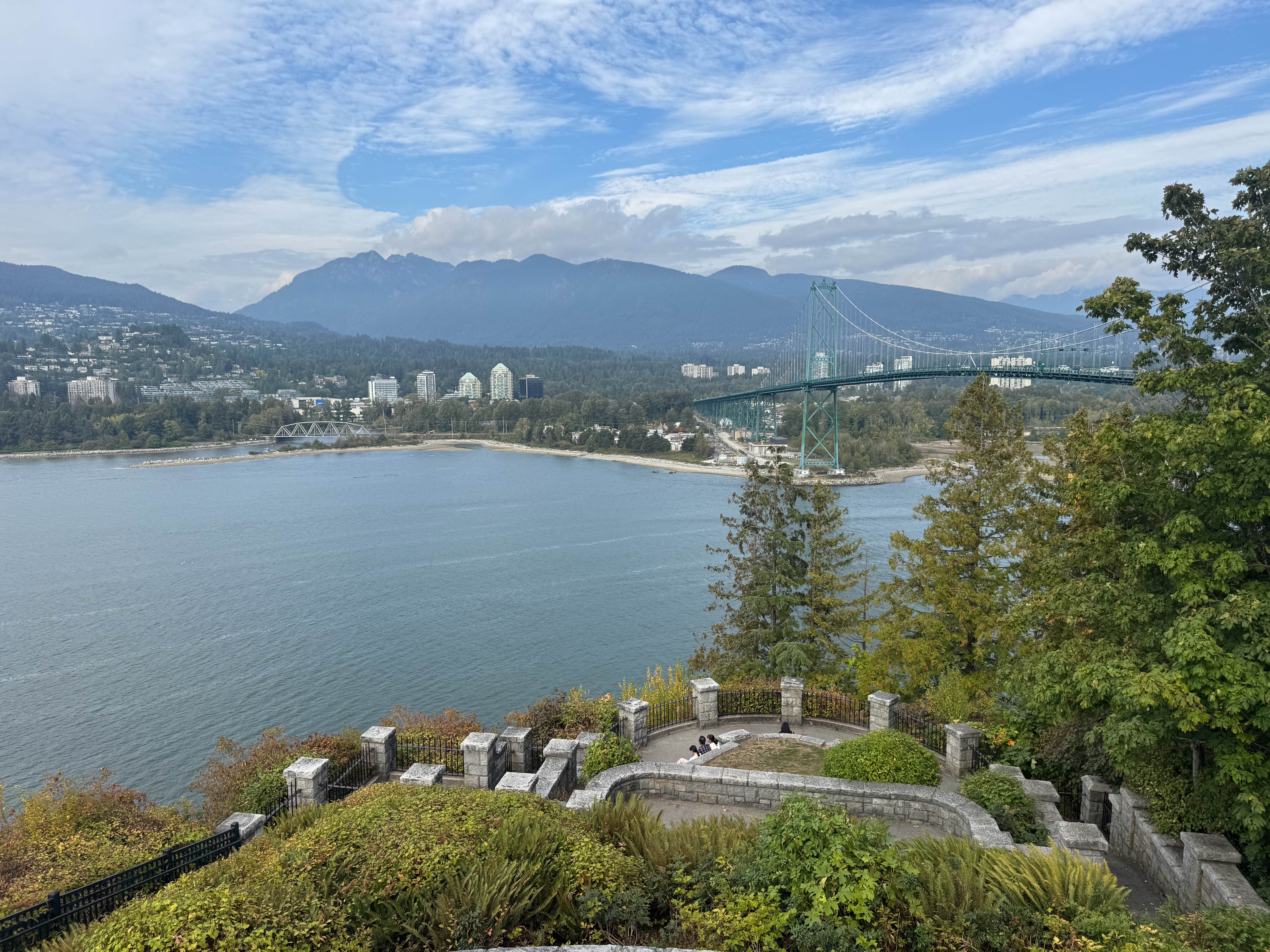https://0201.nccdn.net/1_2/000/000/0da/b98/vancouver-order-192.jpg
