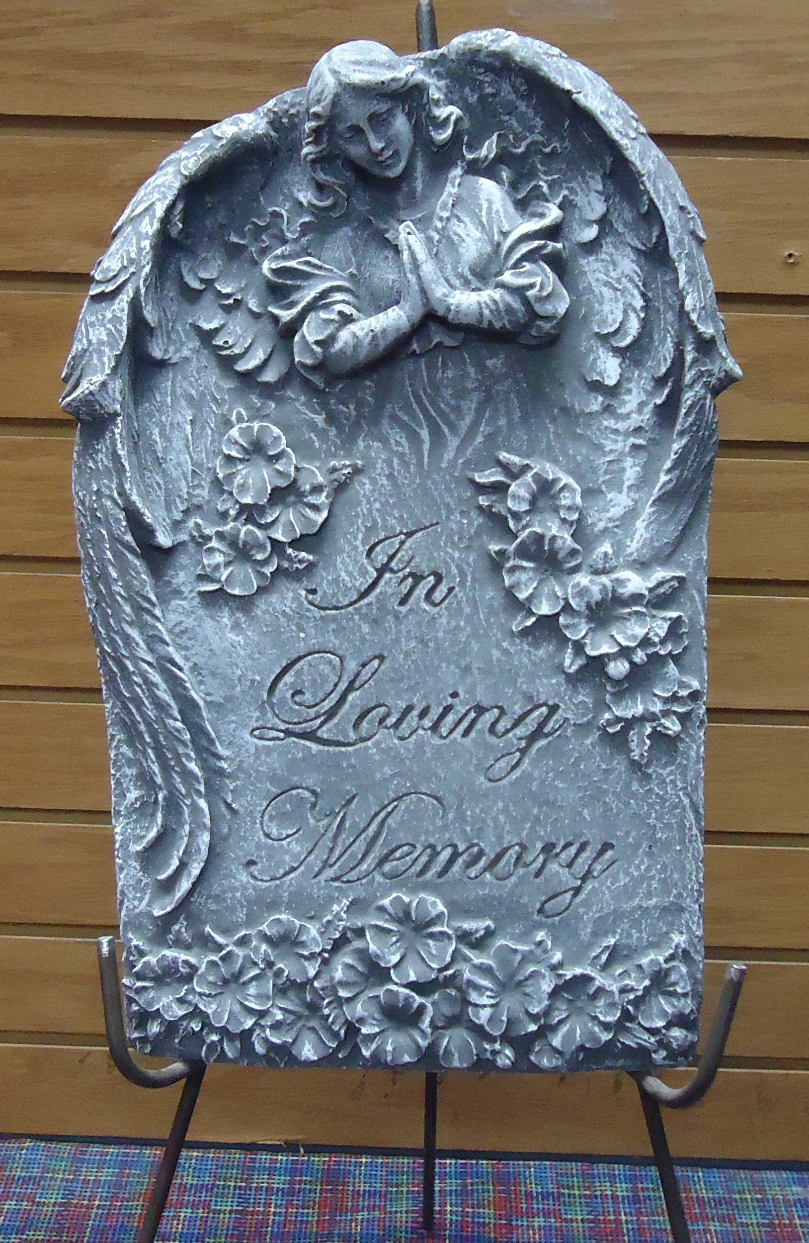 (SORRY OUT OF STOCK!!)
(62A) "Concrete Memorial Stone On Easel
(In Loving Memory)
$55.00