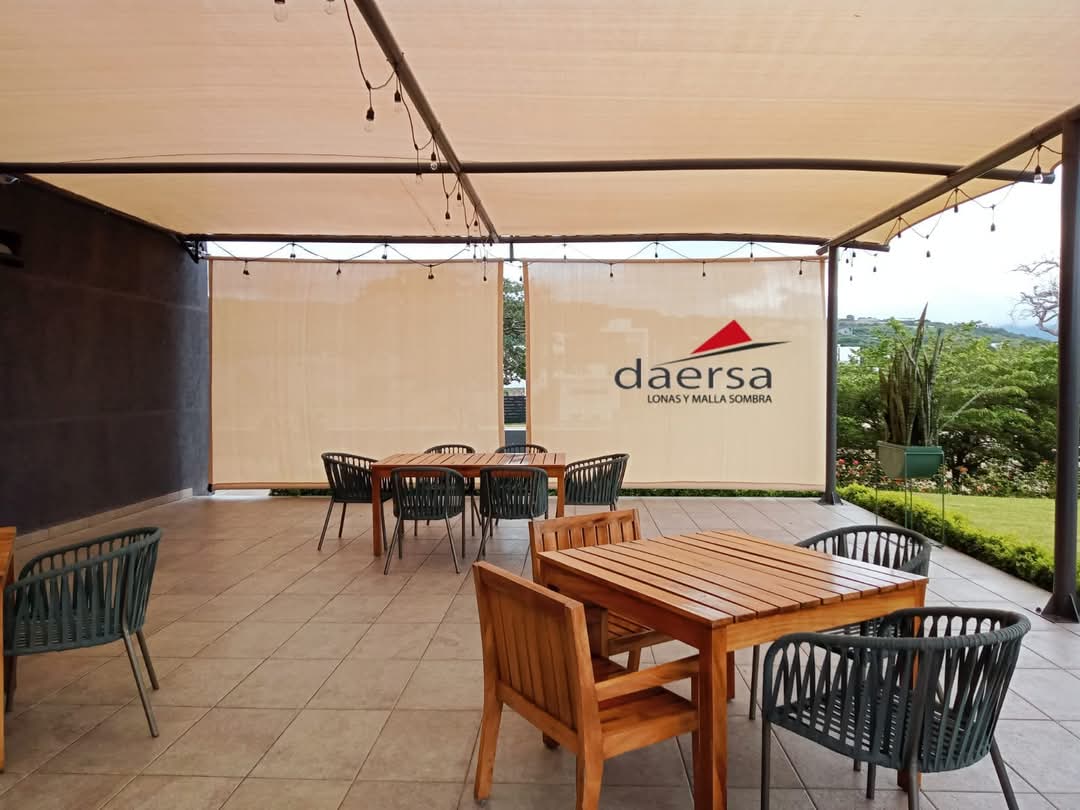 Cortinas en malla sombra 