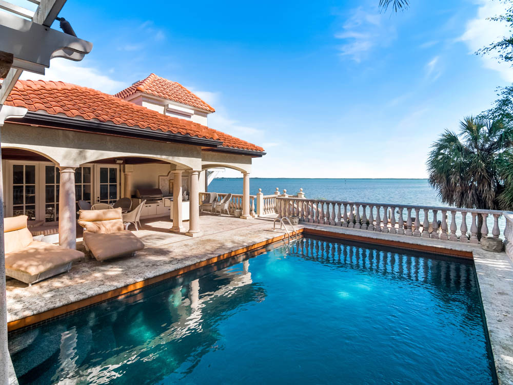 5030 Gulf of Mexico Dr. 17