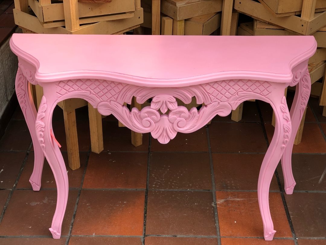 Isabelina Grande Rosada troquelada
medidas:
1.20m de largo
38cm de profundidad
$ 100.000