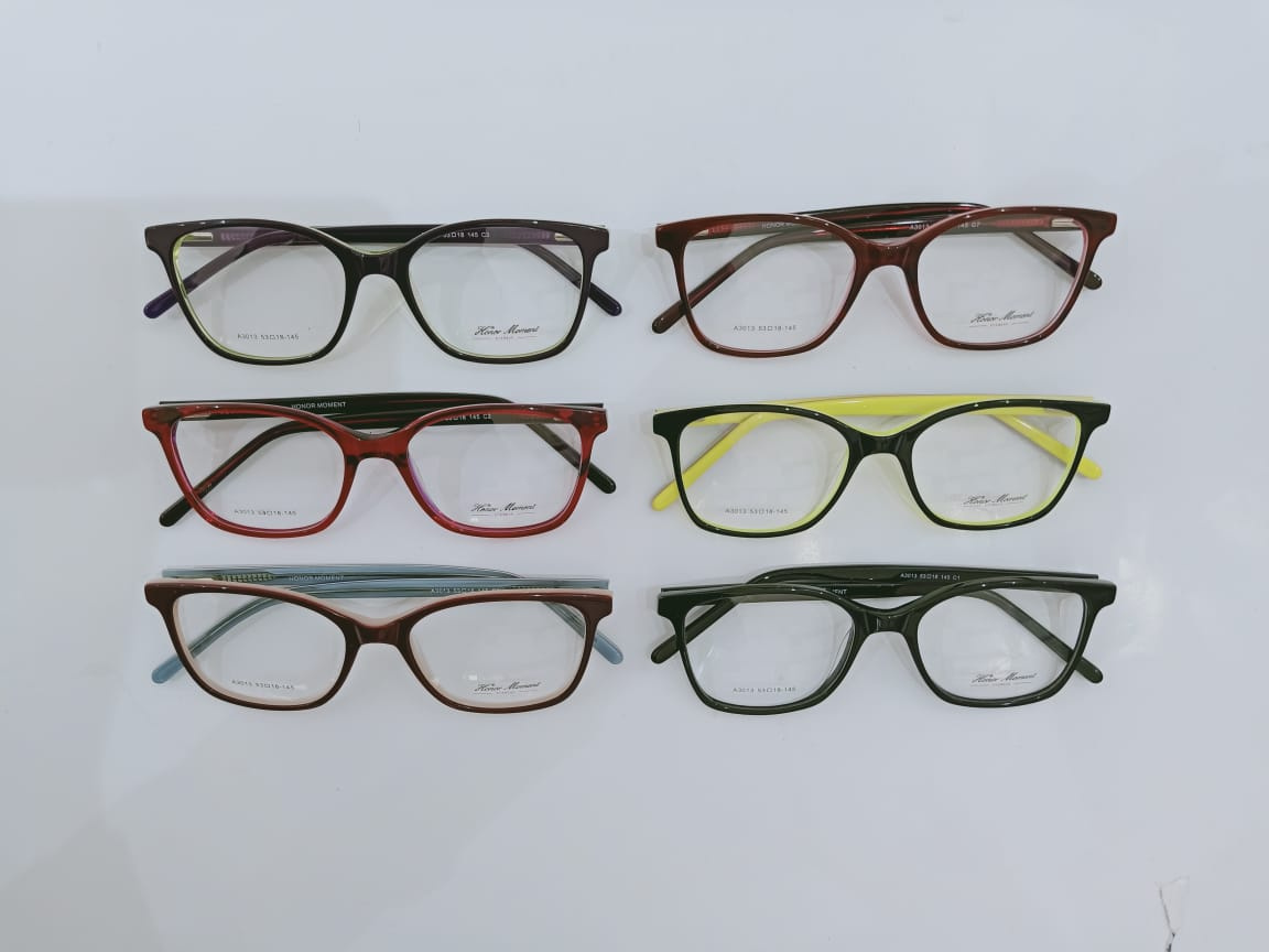 Modelo: A3013
Colores: Negro, Rojo, Cafe