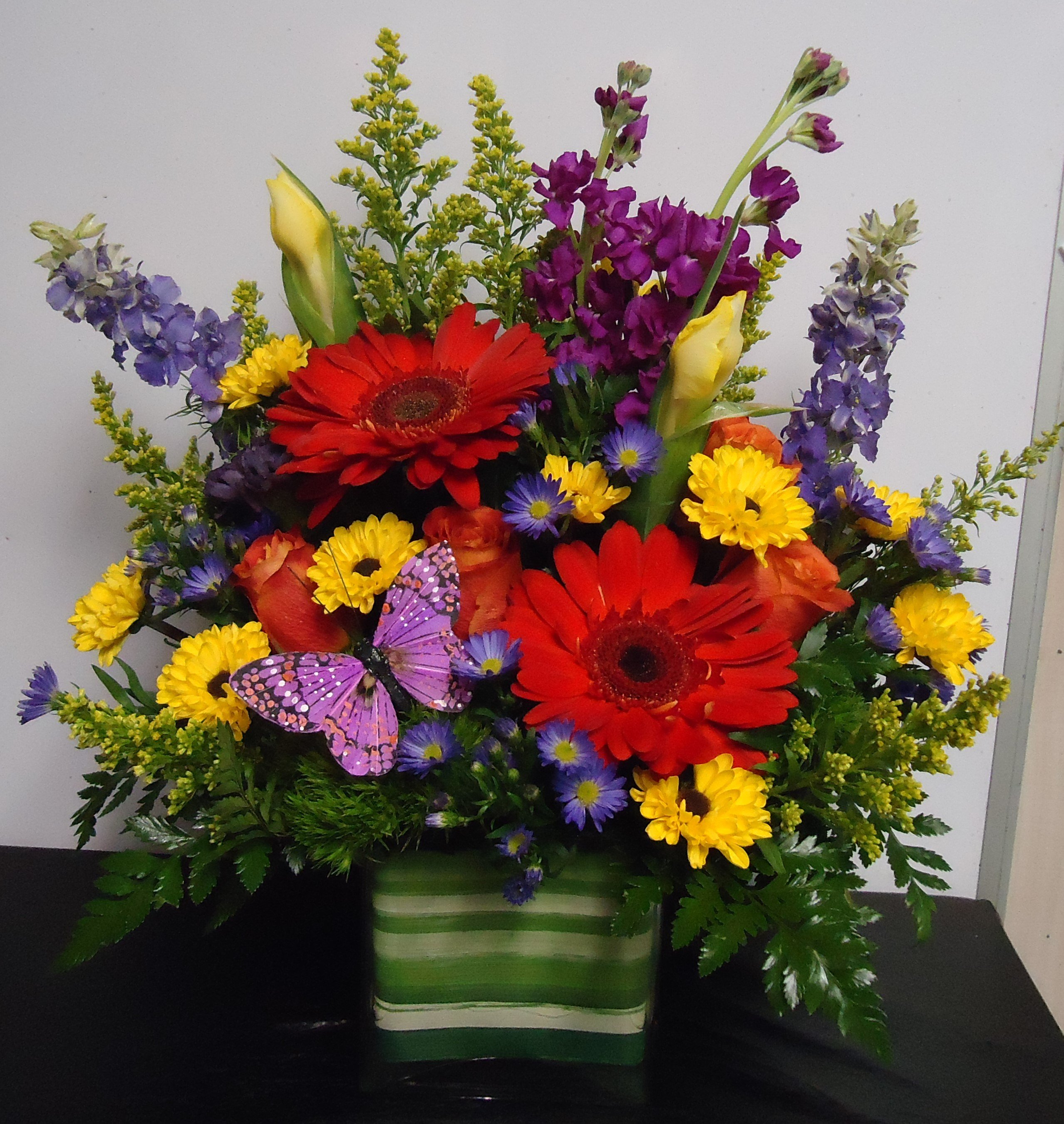 (7) "Fresh Mix" Cube Vase
$75.00