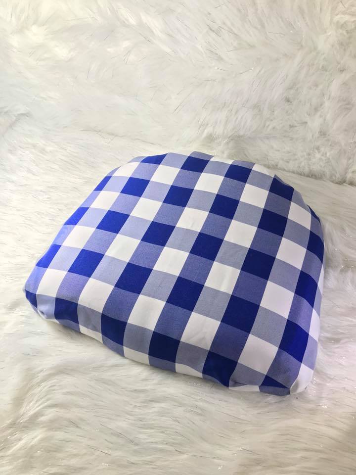 Cojin a Cuadros
Medidas 50x50cm
$5.000 Alquiler