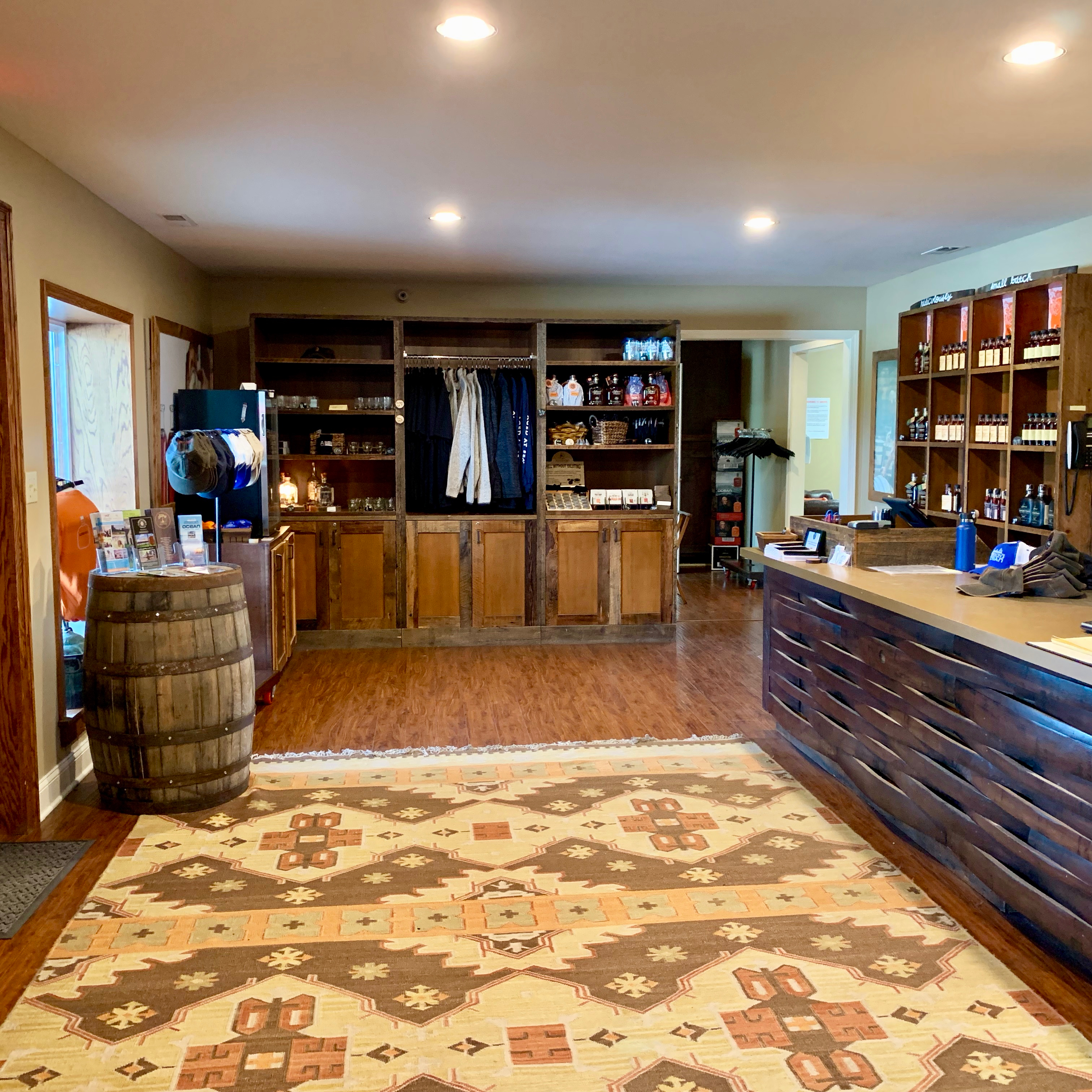 Visitor Center - Gift Shop - Kentucky Artisan Distillery