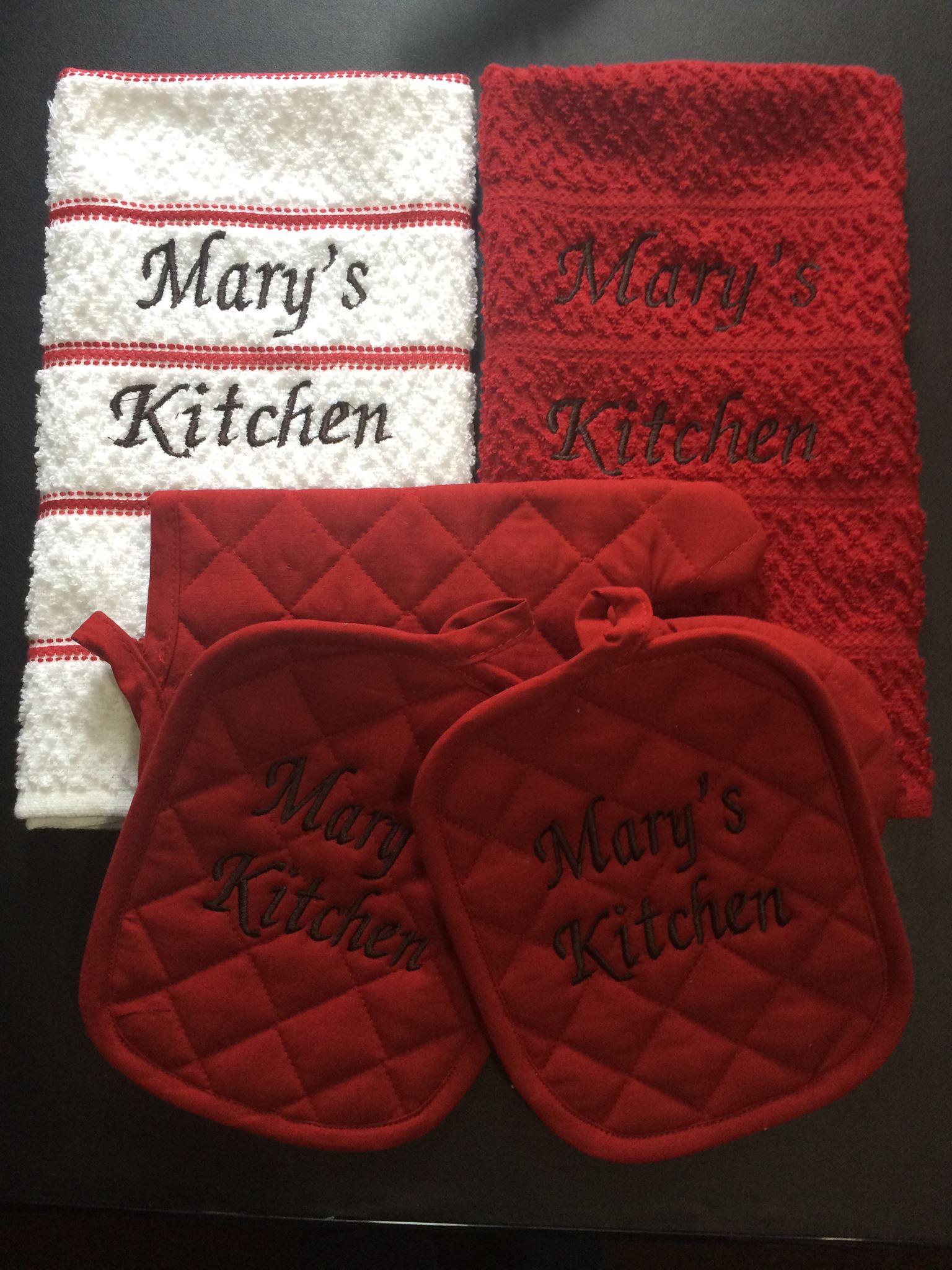 Red 
5 Piece Kitchen Set