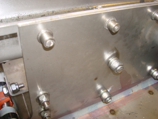 Ensamble de estructura de carros de tren ligero y metro 