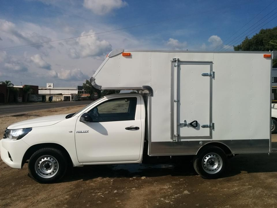 campers volado chasis nissan  