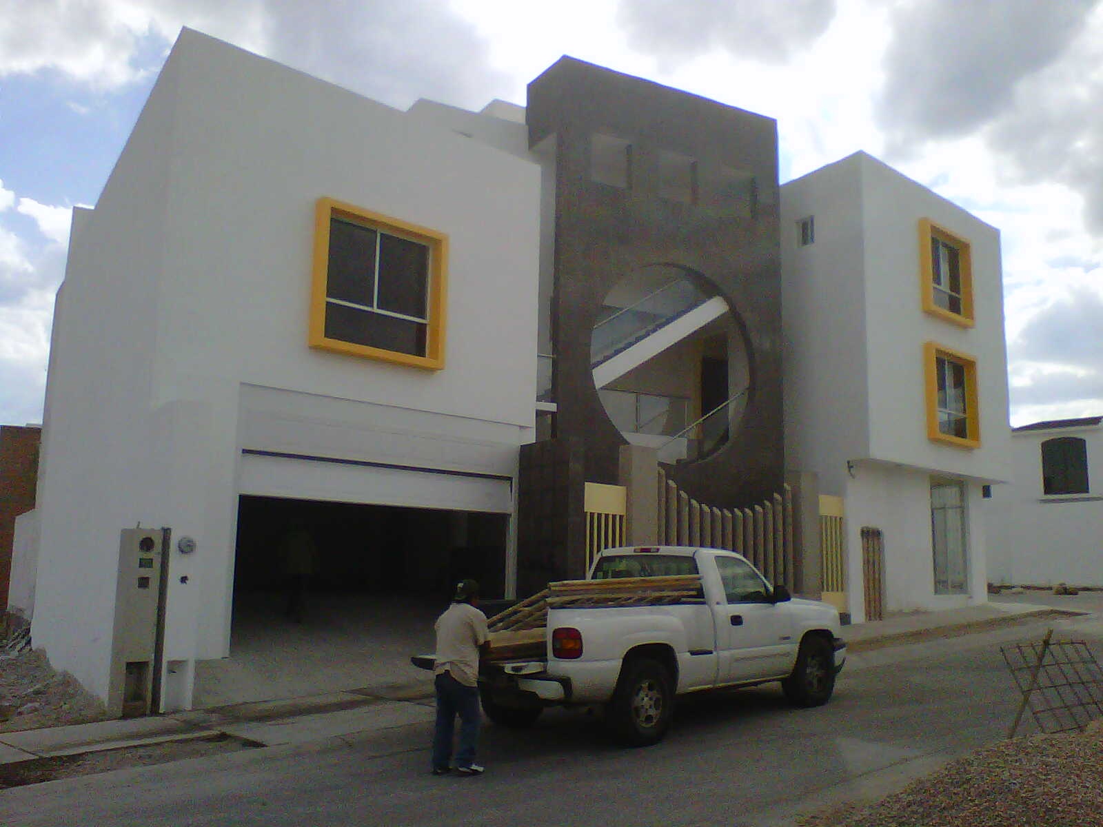 https://0201.nccdn.net/1_2/000/000/0e3/051/IMG00209-20111126-1425-1600x1200.jpg