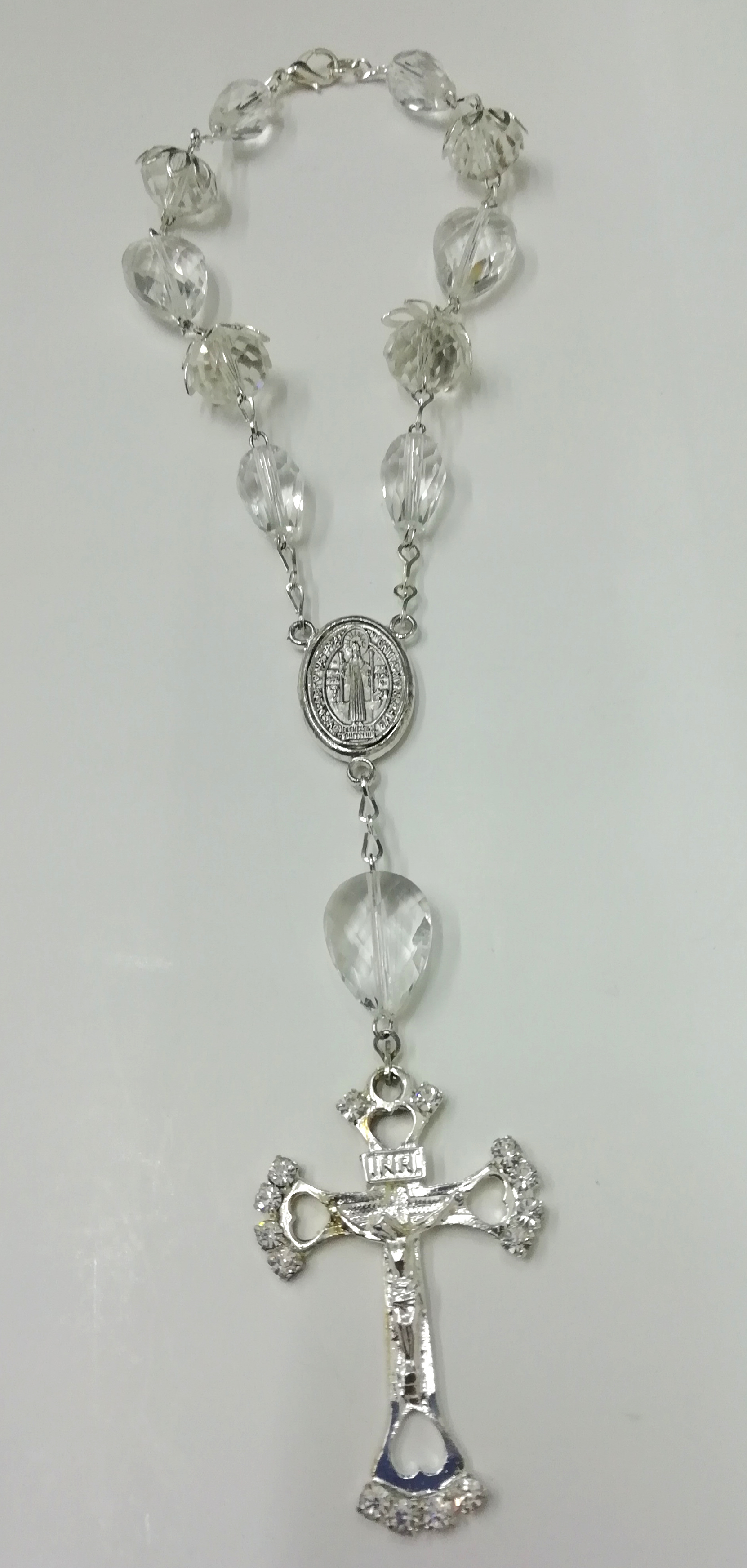 DECENARIO  PLATEADO PARA CARRO SAN BENITO CRUZ CON PERLAS