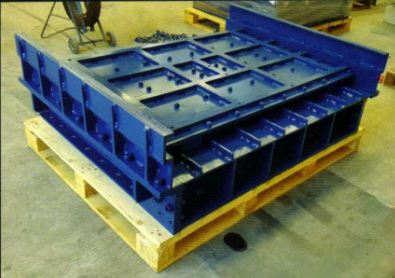 Molde y Contramolde
Para: Block liso 12x20x40 cm
Máquina: Quadra 12
Capacidad: 33 bloques equipado con calza.