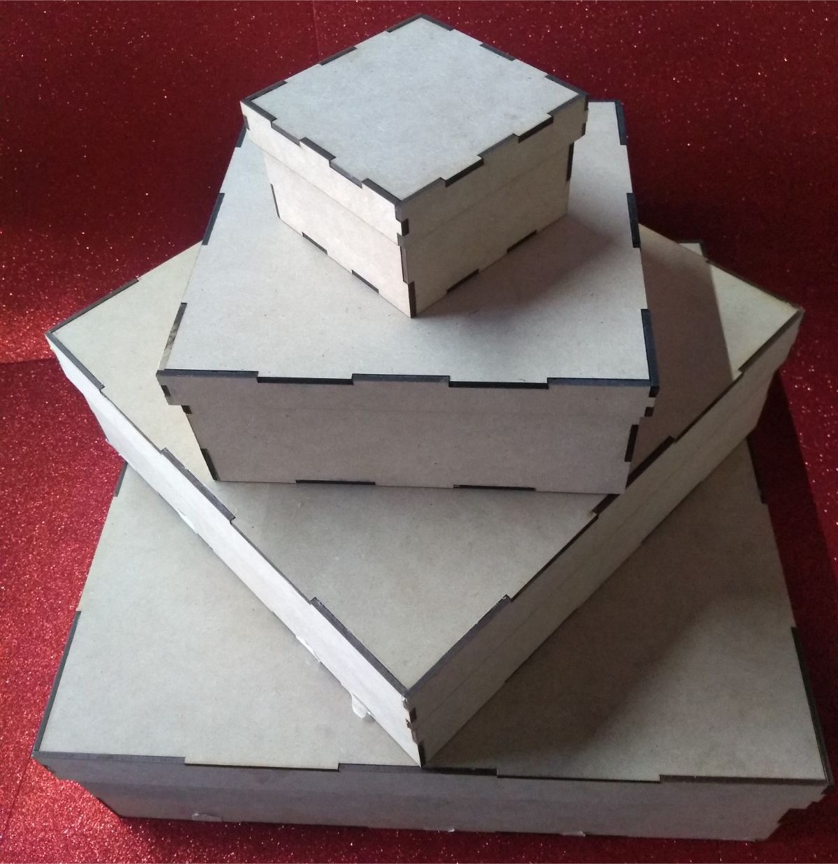 Cajas con Tapa
Varias Medidas