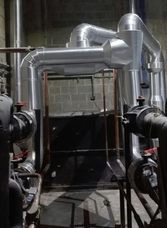Imagen 5. Sistema de agua helada. Chiller . Poliuretano. Aluminio Liso