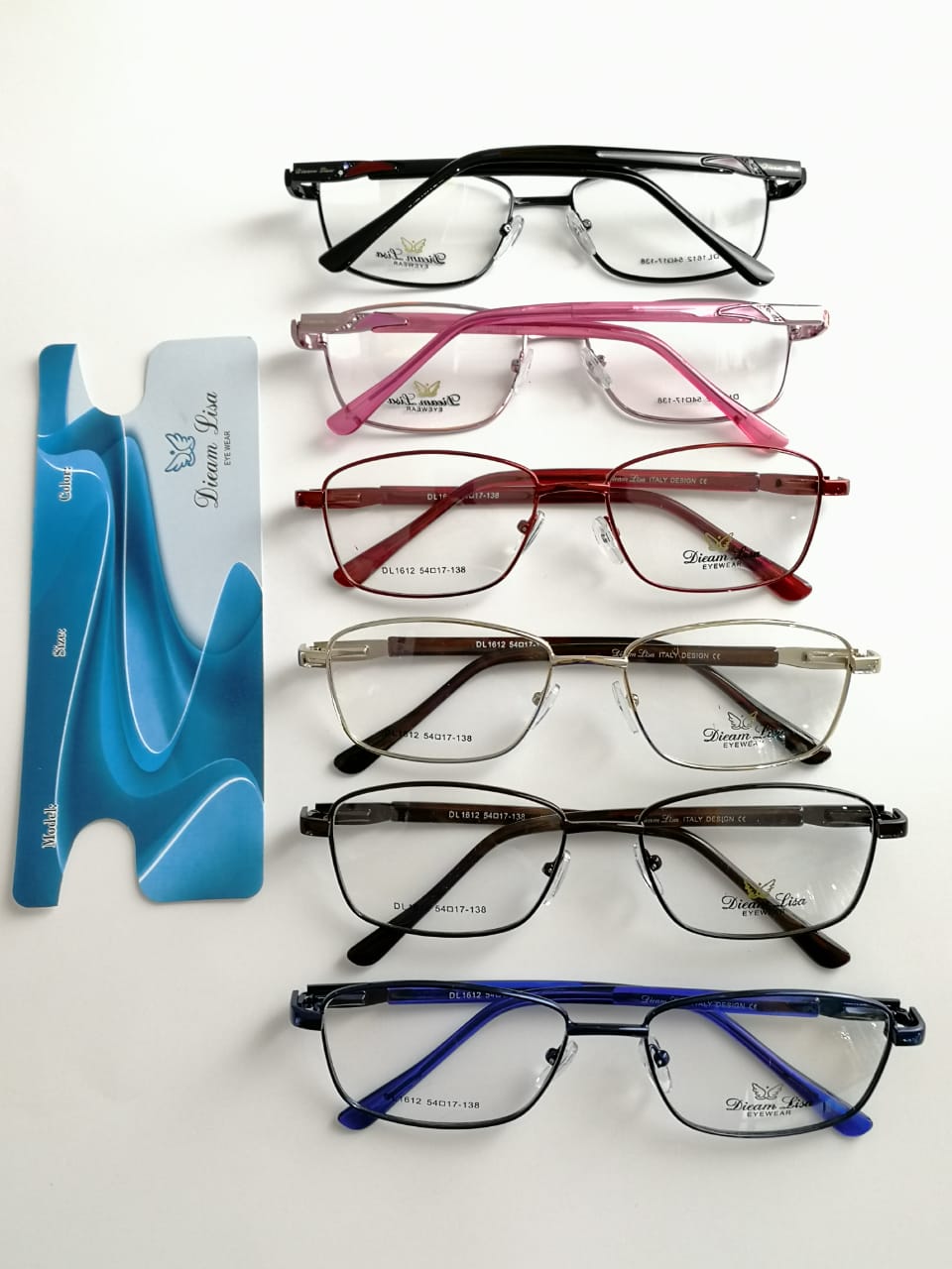 Modelo: DL1611
Colores: Vino, Azul, Cafe, Rosa, Negro y Cafe con Dorado