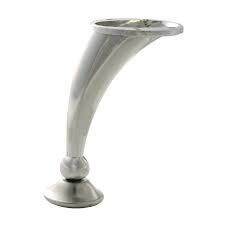             Pata para sofá 
            altura 115mm 
               Cromada     
                    y
           Niquel satinada