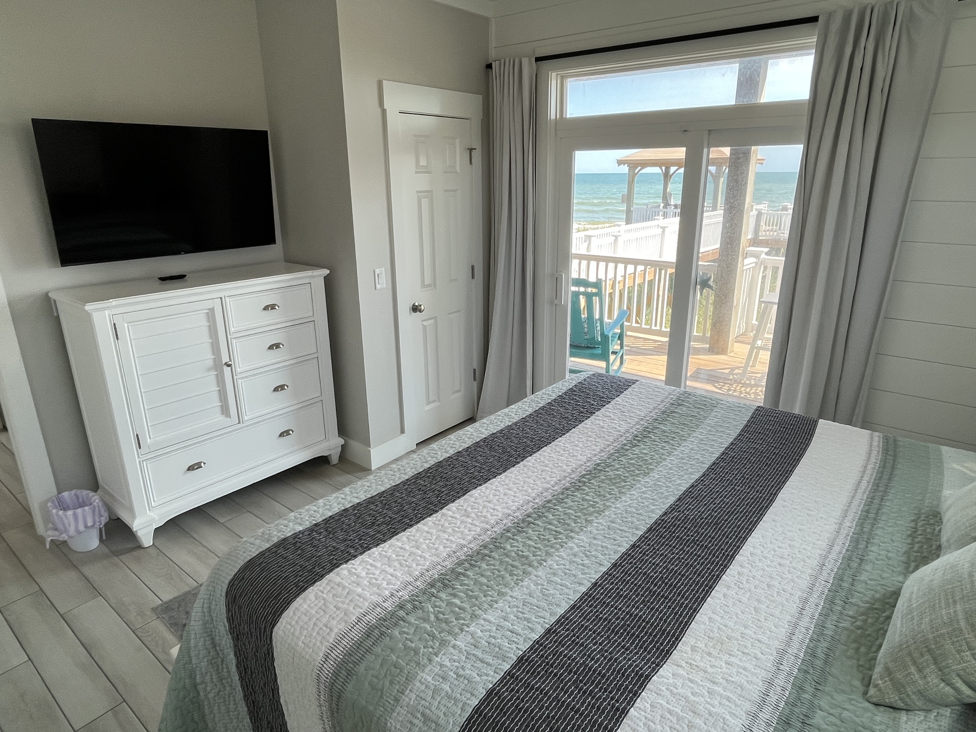 South East bedroom facing the ocean