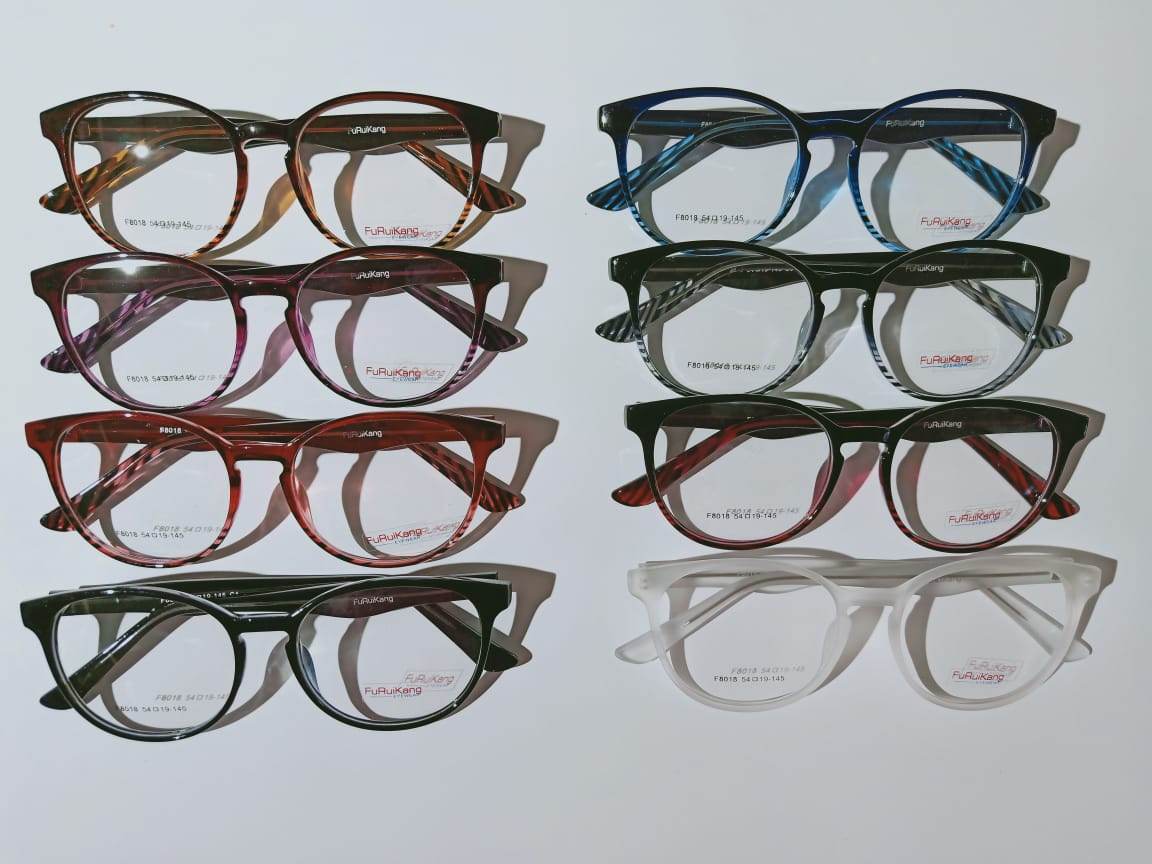 Modelo: F8018
Colores: Cafe,  Vino, Blanco, Morado, Vino con negro, Azul y Negro