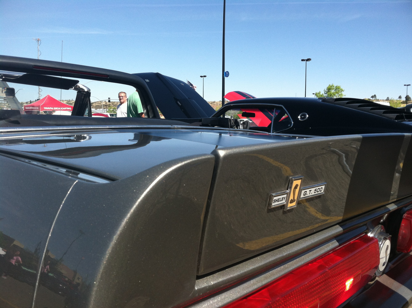 Trunk lid does not line up at all!