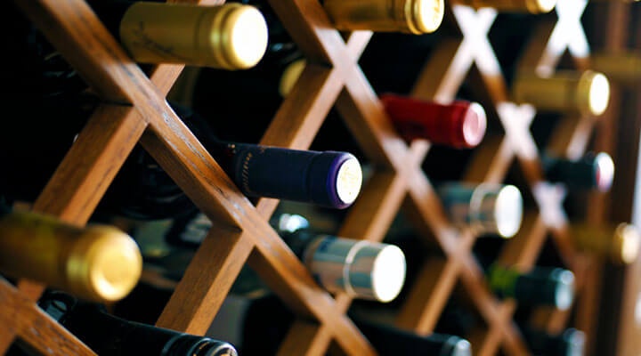 Abarrotes, Vinos y Licores 4 Caminos - VINOS