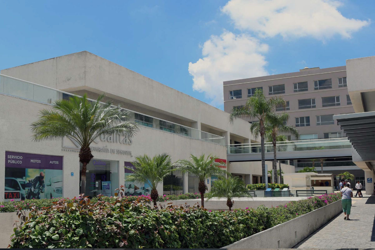 Plaza Novum - RENTA DE LOCALES