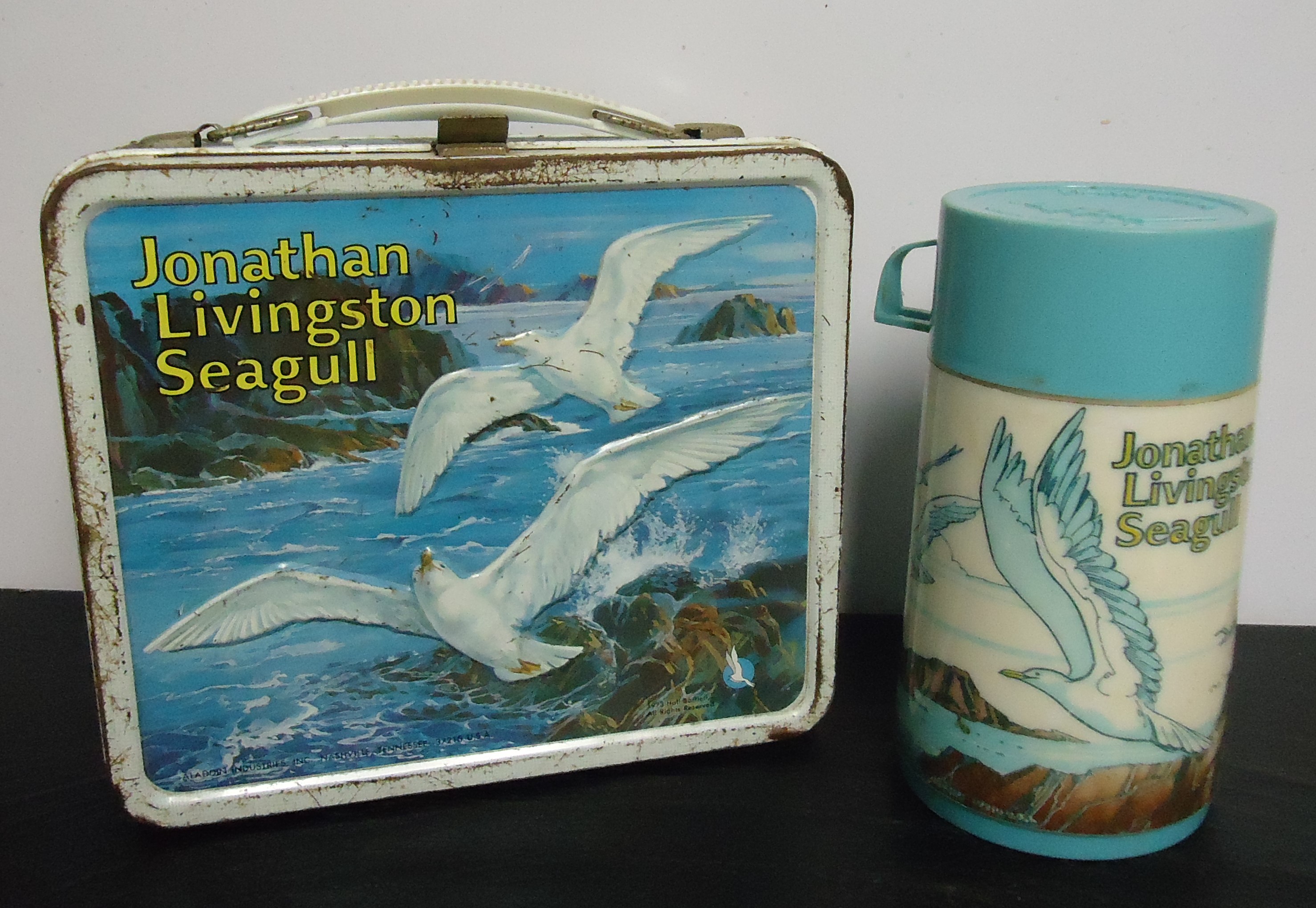 (8) "1973" Jonathan Livingston Seagull
Metal Lunch Box W/ Thermos
$65.00