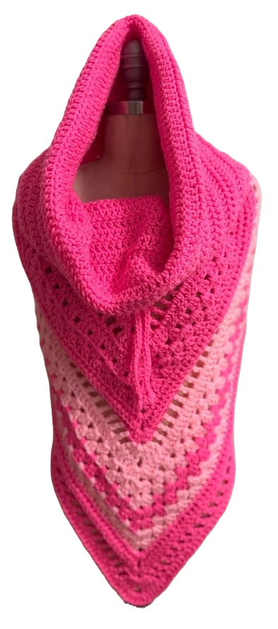 https://0201.nccdn.net/1_2/000/000/0eb/33e/hooded-cowl-triangle-scarf-10-.png
