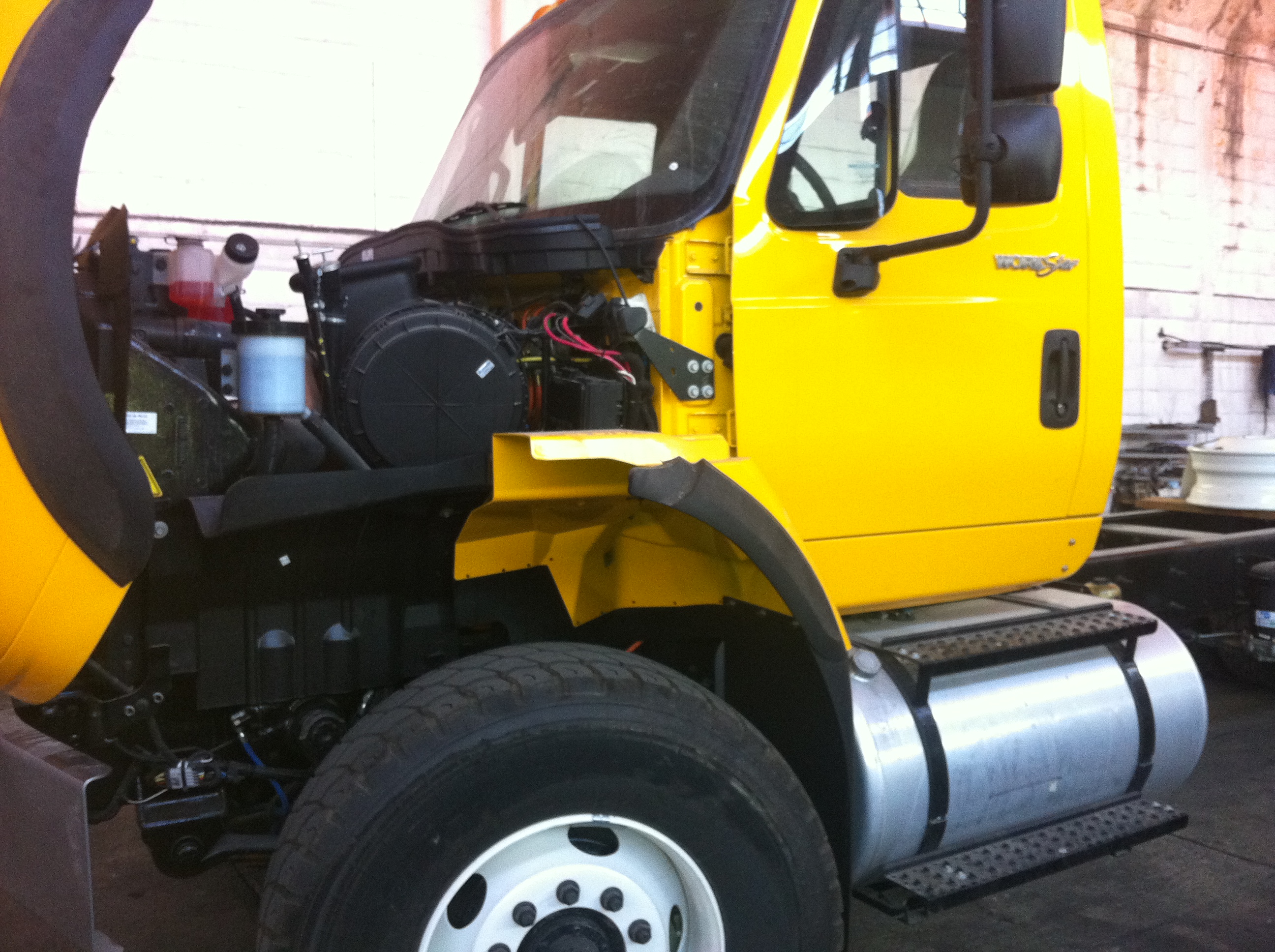 Alargamiento de Chasis Para Unidad Tractocamión International Work Star