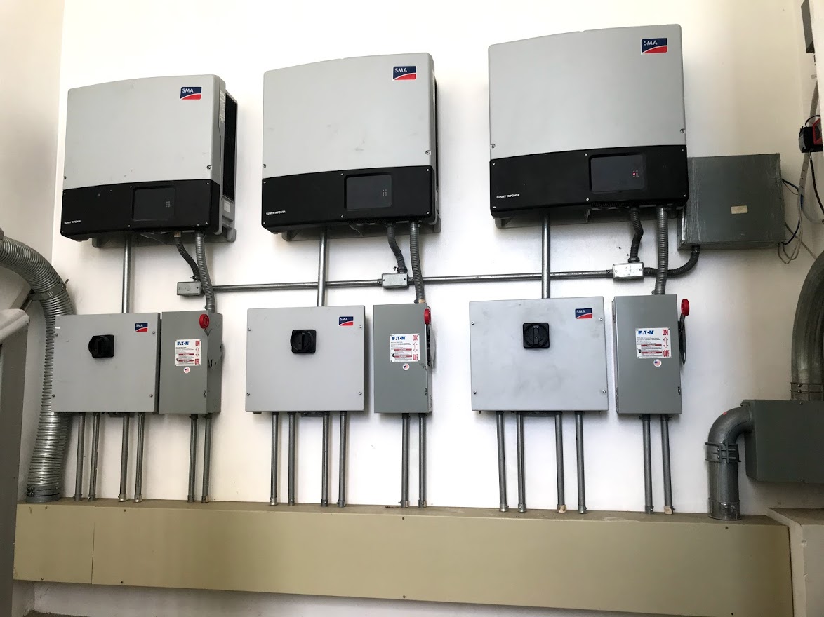 Sistema de inversores para instalación fotovoltaica de 75Kw.