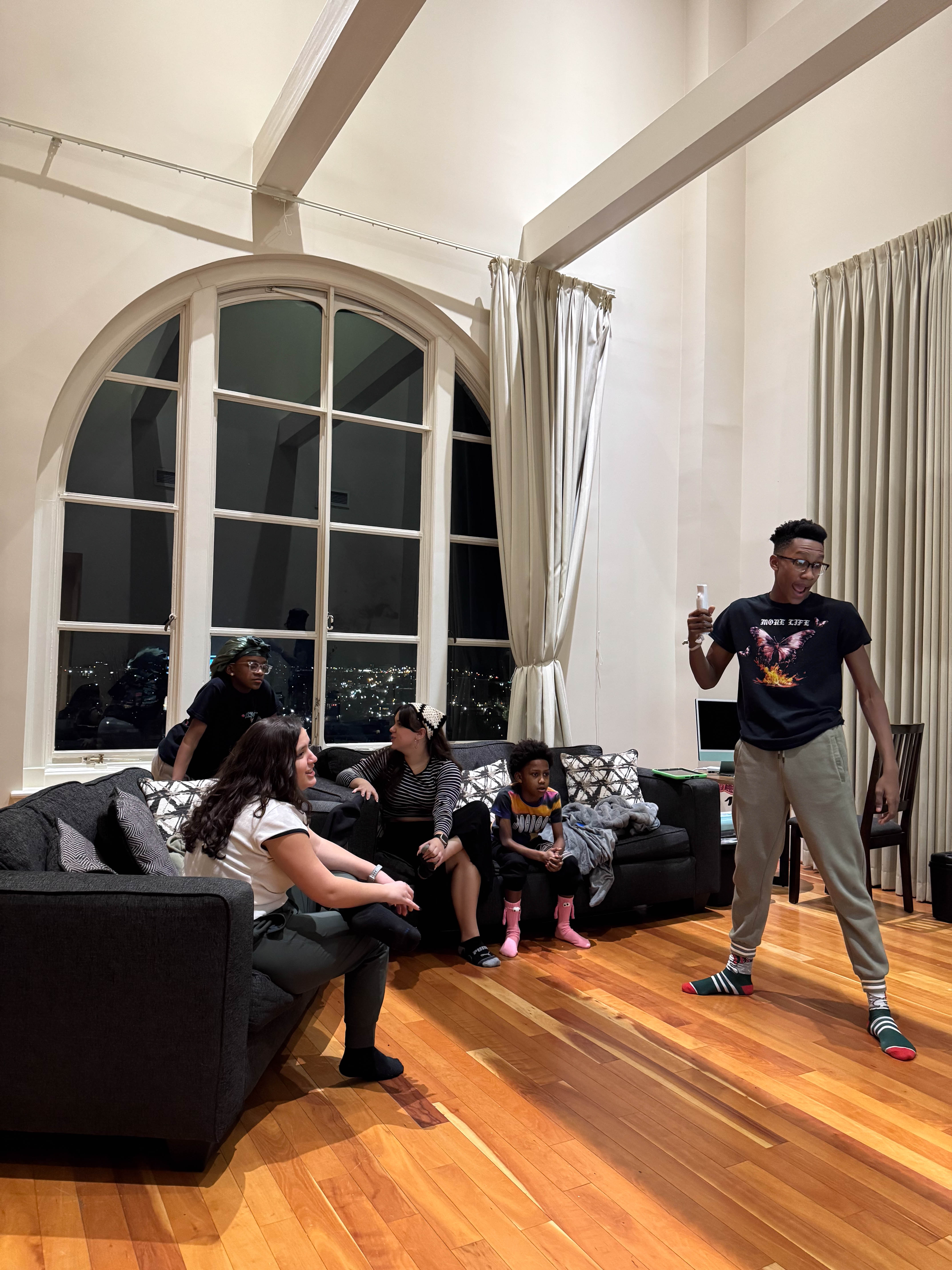 https://0201.nccdn.net/1_2/000/000/0eb/ce9/baltimore-order-28.jpg