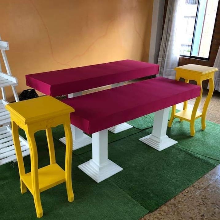 Mesón Doble Rojo
medidas 1.50mX55cm
$ 120.000
Auxiliares Amarillas $ 50.000