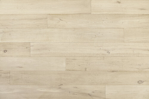 Valensole Collection Peconic
LUXURY FLOORING
5/8” x 7.5” - 4MM TOP LAYER - LENGTHS TO 6.23’
60% FULL LENGTH
EUROPEAN WHITE OAK