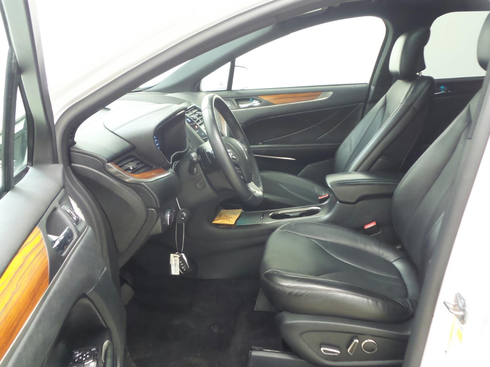 INTERIORFRONT