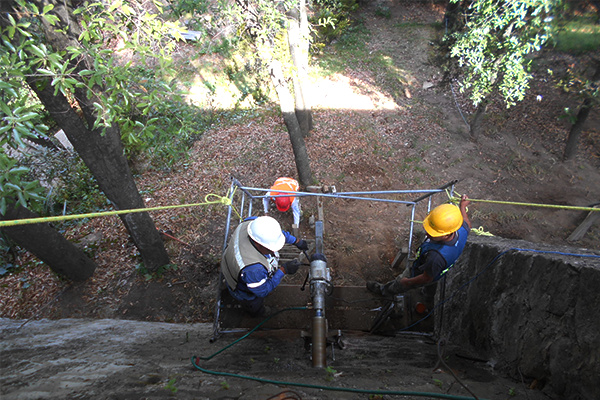ISYDE- INGENIERÍA DE SUELOS Y DISEÑO ESTRUCTURAL SA DE CV -  MURO  BERLIN