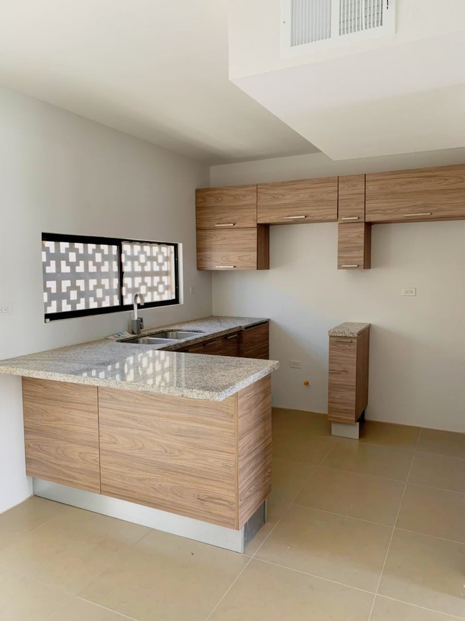 https://0201.nccdn.net/1_2/000/000/0ed/dd1/cocina-1.jpeg