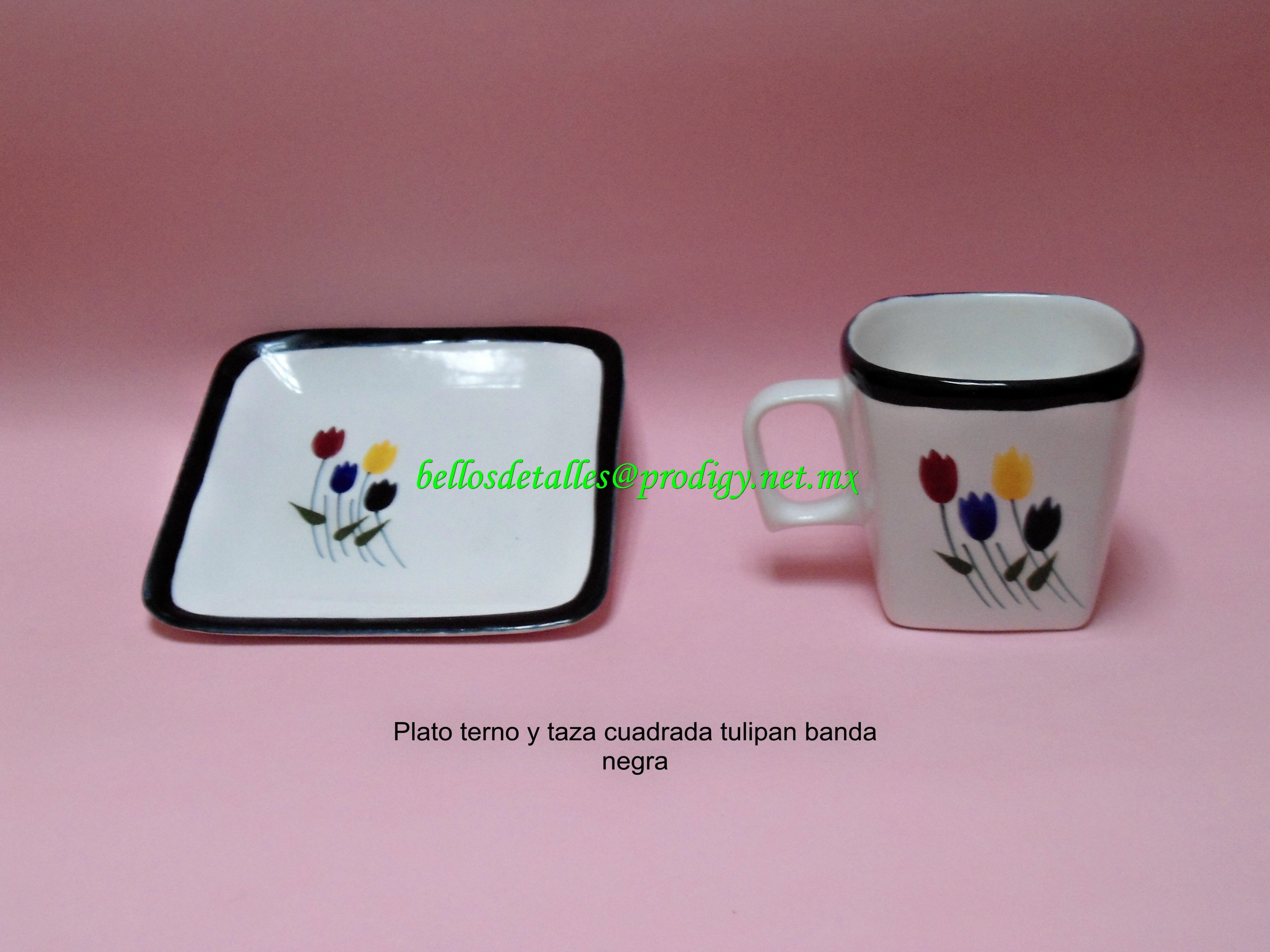 https://0201.nccdn.net/1_2/000/000/0ee/5b2/Plato-terno-y-taza-cuadrada-tulipanes-banda-negra-4000x3000.jpg