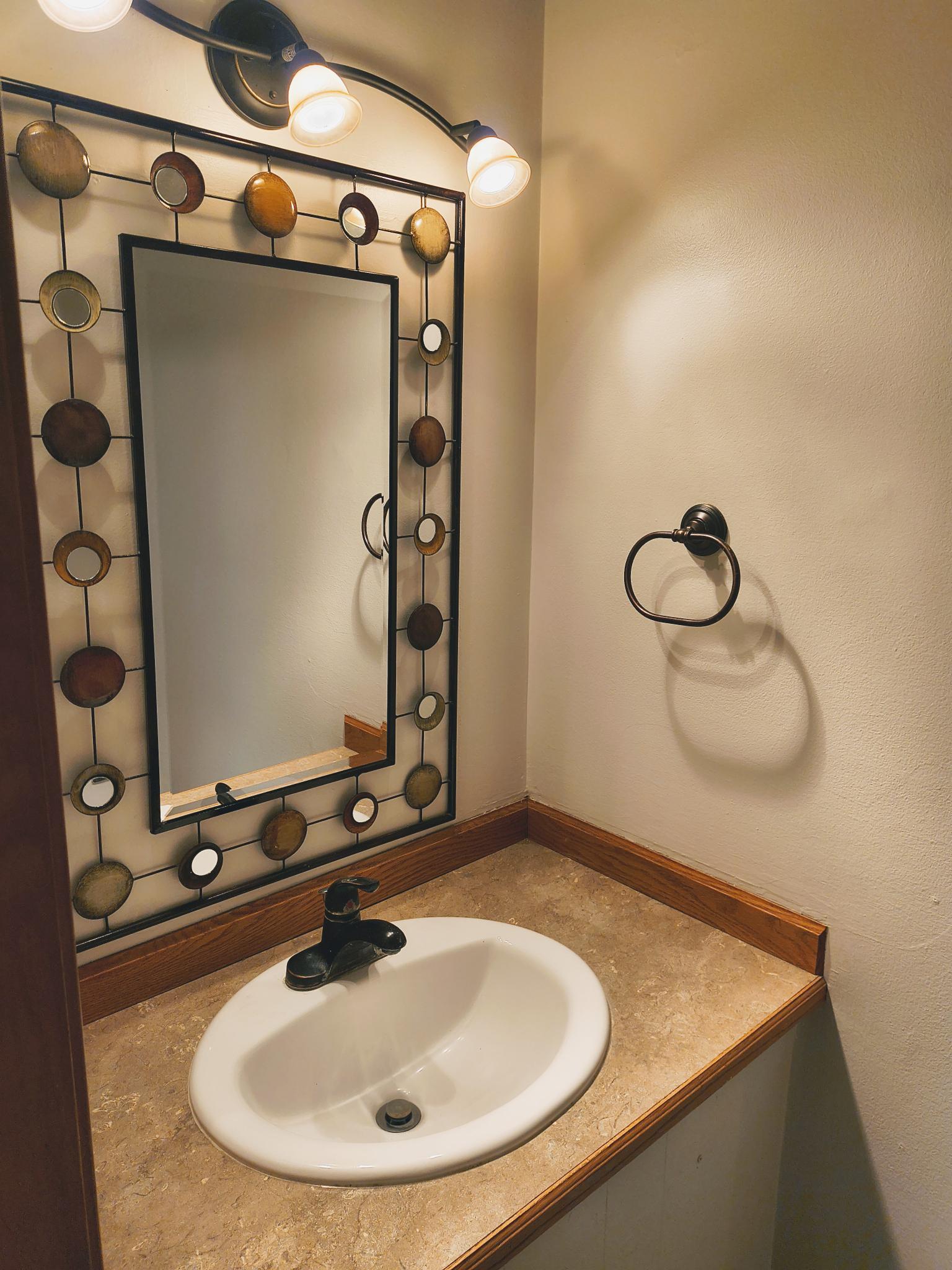 https://0201.nccdn.net/1_2/000/000/0ee/ddf/.5-bath.jpg