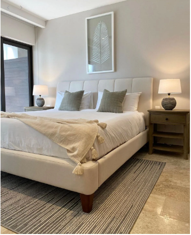 VELVET 
(INTERIOR Y EXTERIOR)