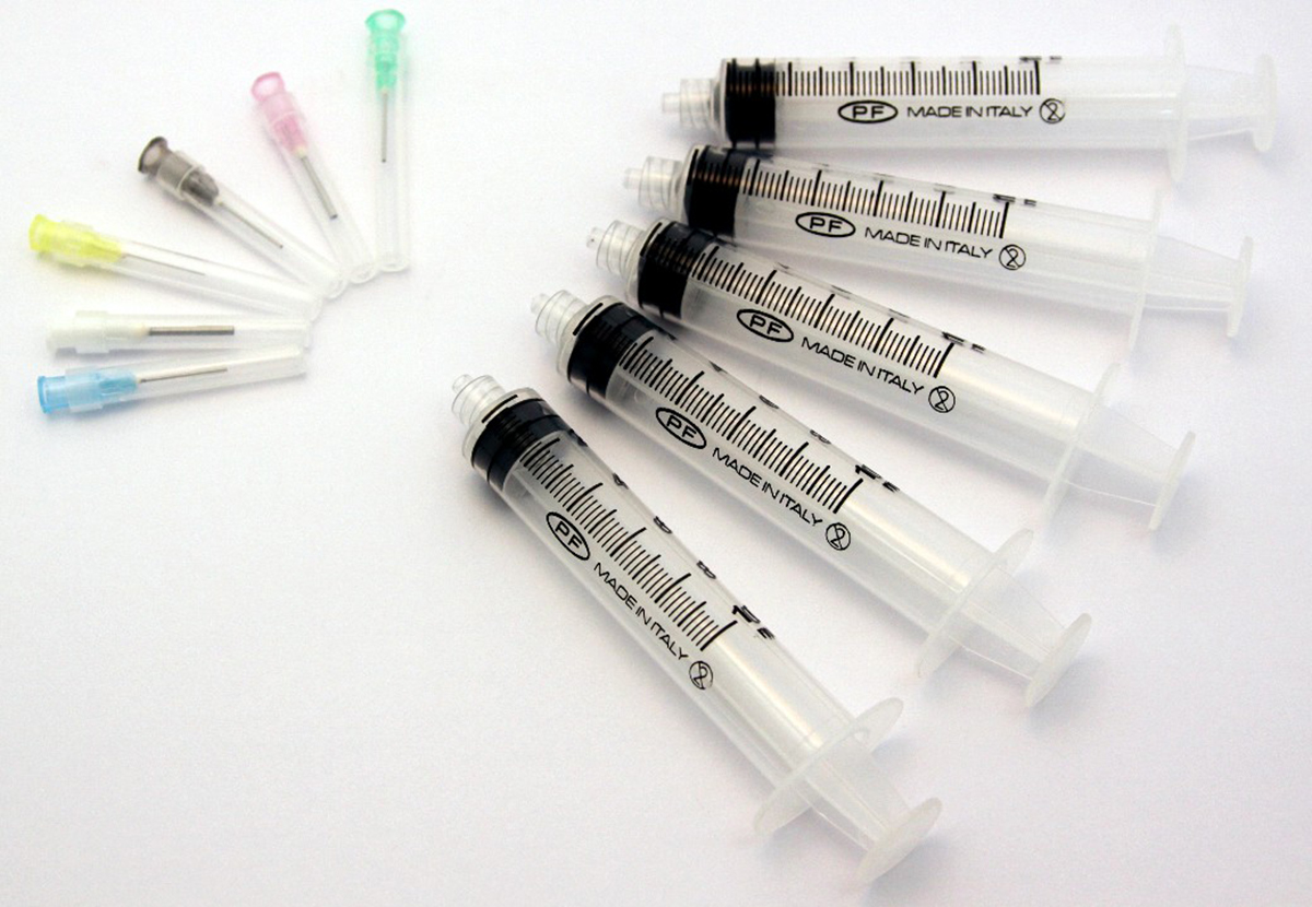 Suministros quirúrgicos auxiliares