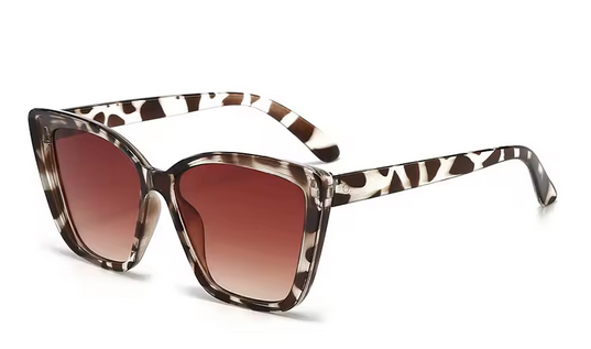 Modische Designer-Sonnenbrille für Damen mit UV400-Filter. Rahmenfarbe – Leopard. Braune Gläser Gafas De Sol