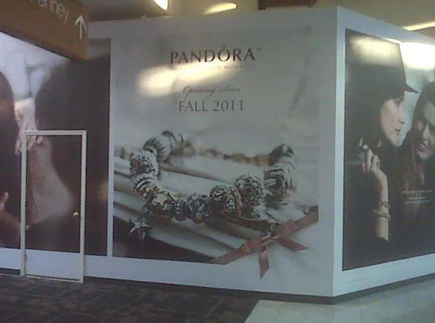 PANDORA
Barricade Vinyls
